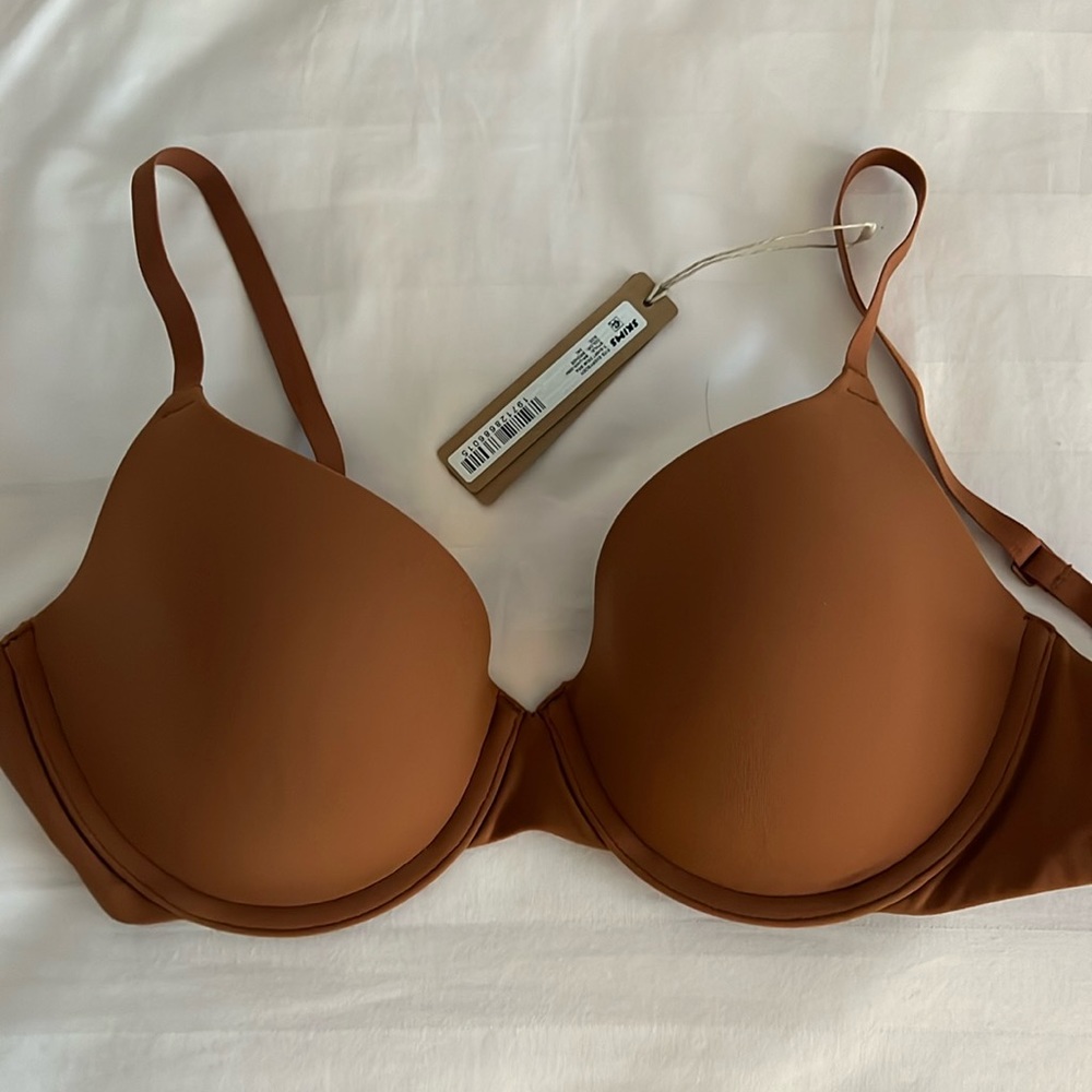 SKIMS Fits Everybody T-shirt Demi Bra Bronze NEW 34C